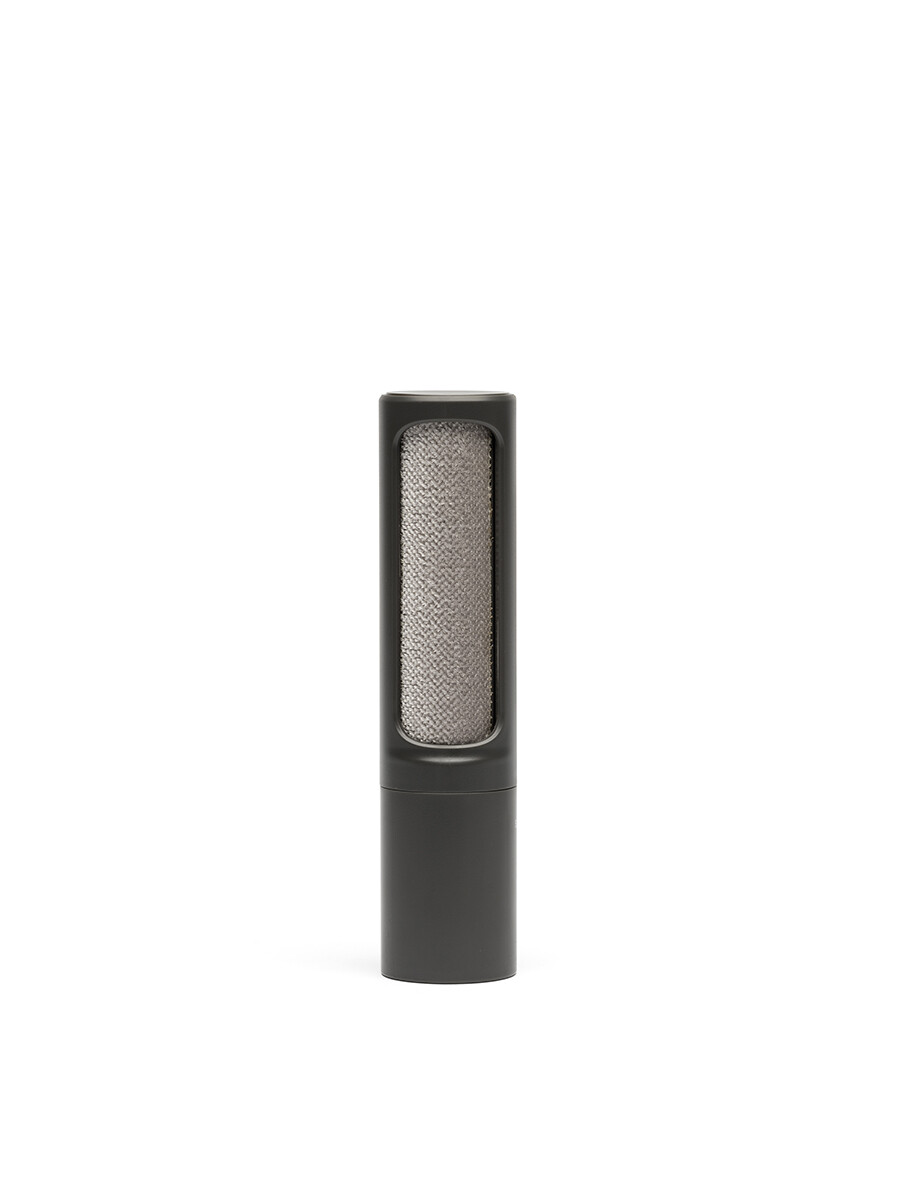 Lint Brush, Dark Grey fra Steamery Stockholm