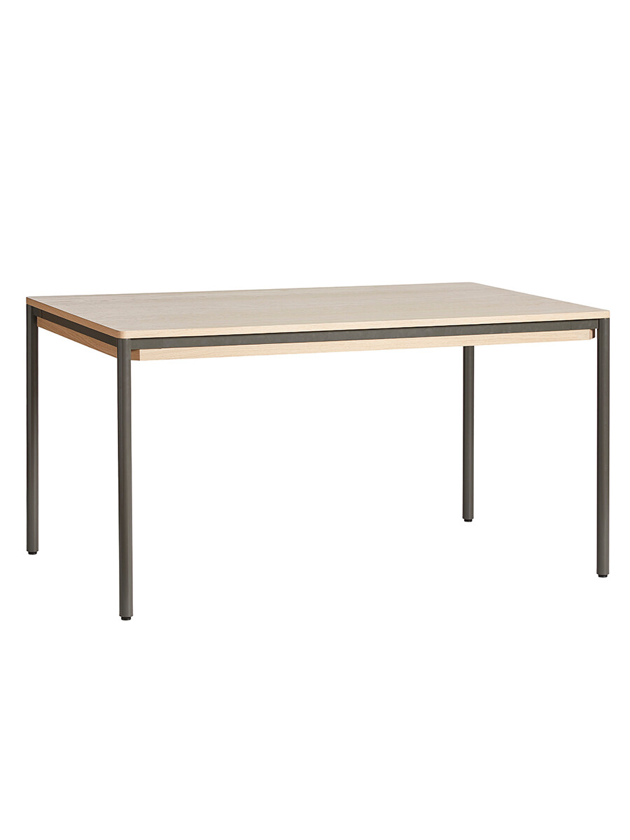 Piezas Dining Table fra Woud (140 x 85 cm)