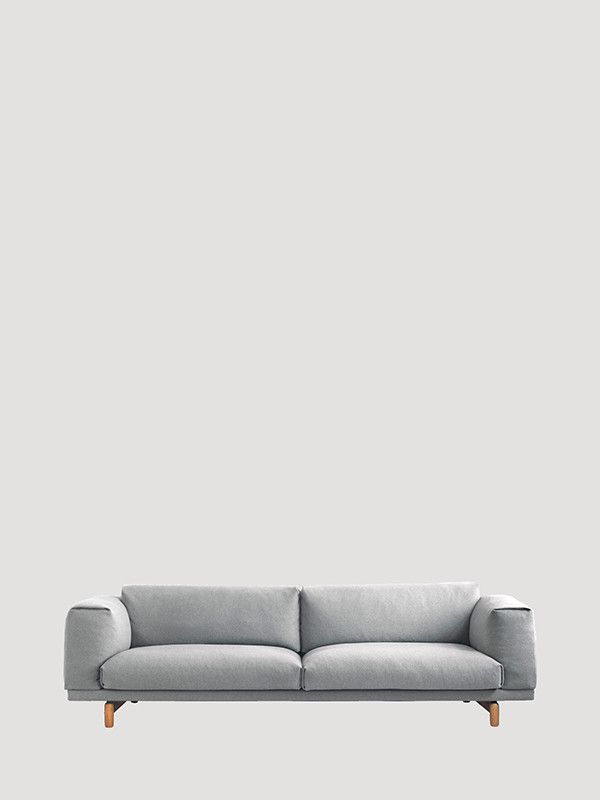 Rest 3 pers. sofa fra Muuto (Grey / Hallingdal 123, Eg)