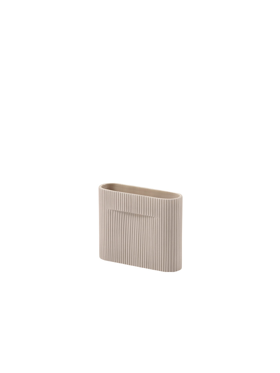 Ridge Vase fra Muuto (Beige, H16,5 cm)