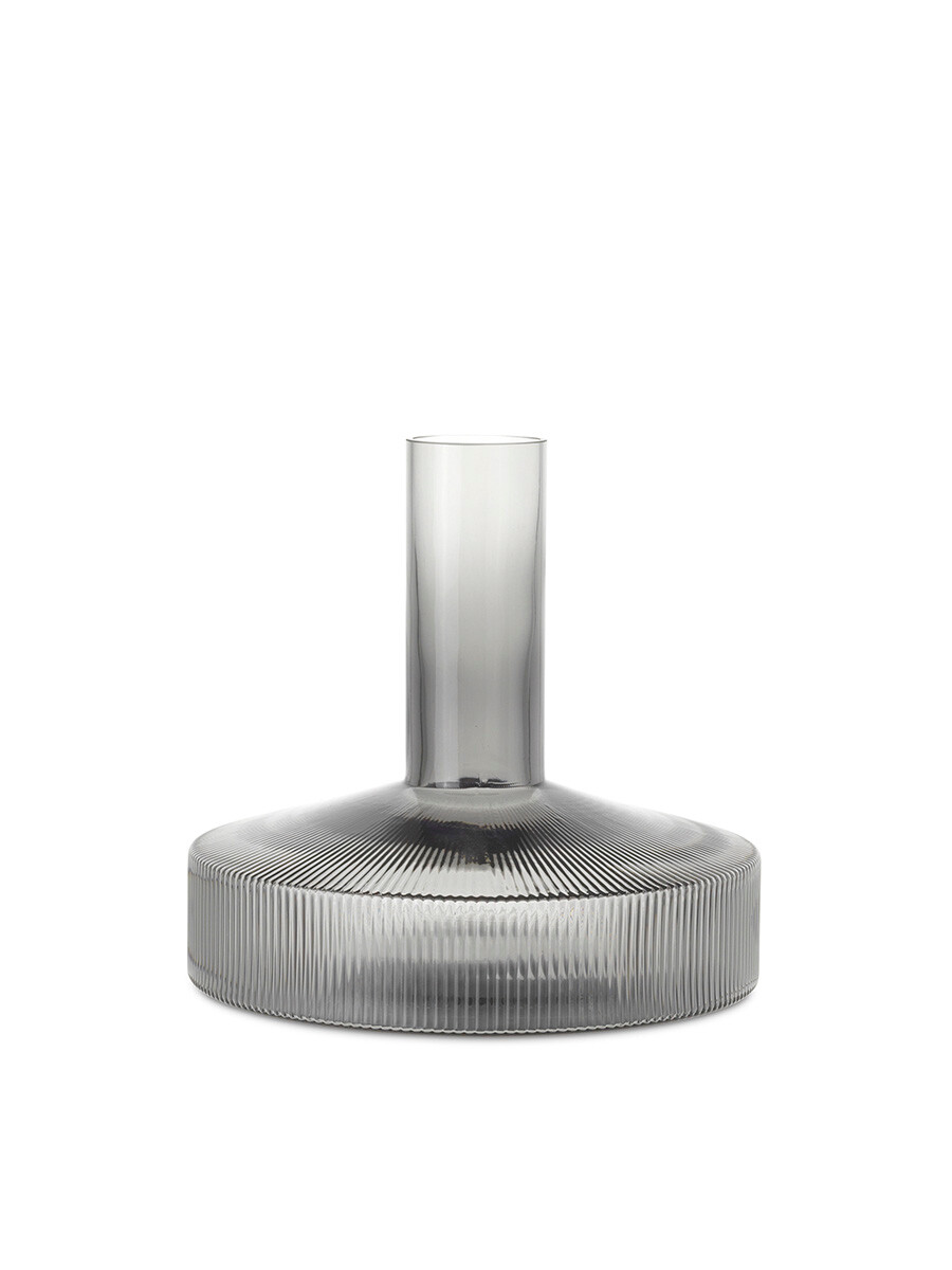 Ripple Wine Carafe, smoked grey fra Ferm Living