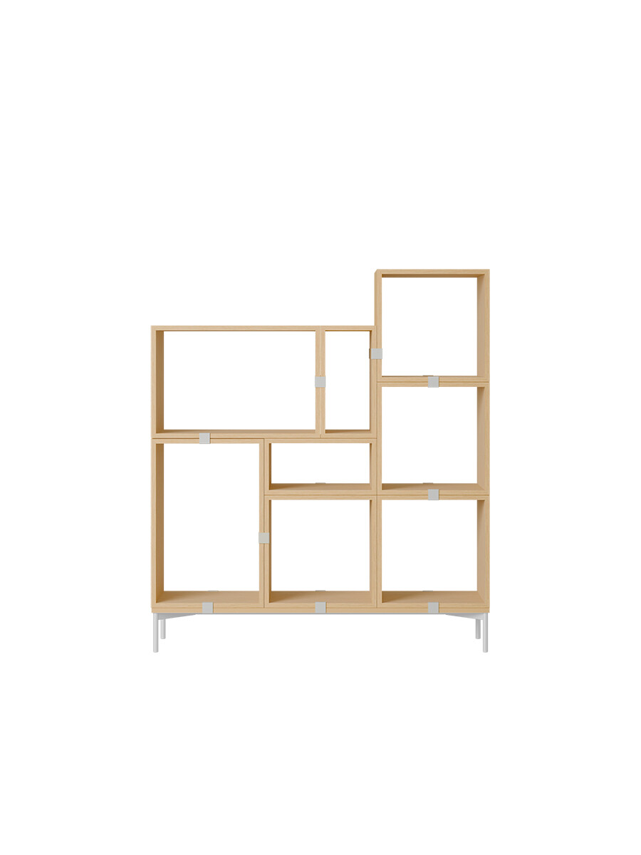 Stacked Storage System, bookcase 5 fra Muuto (Oak)