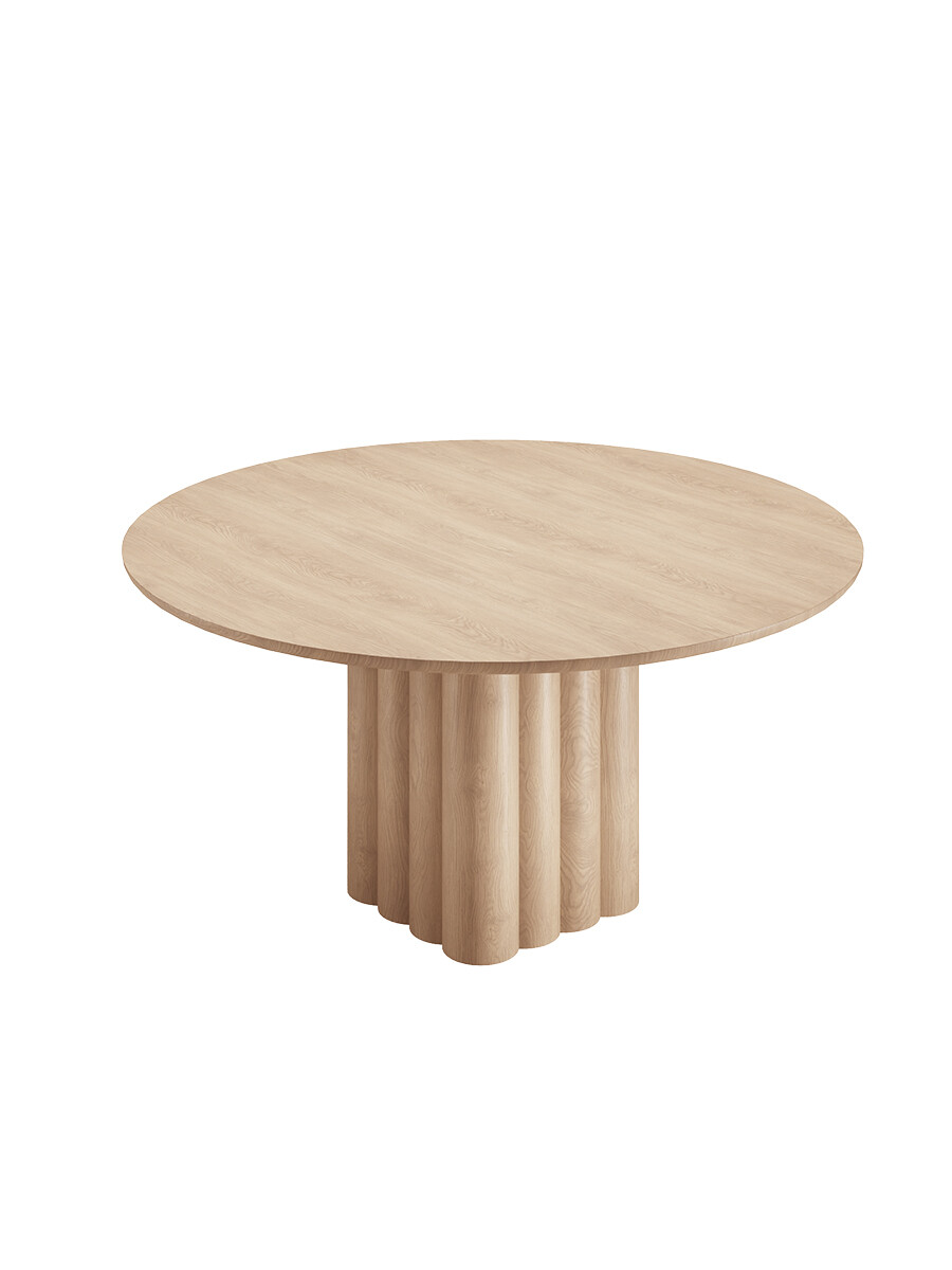 Plush Table Round fra DK3 (Sæbebehandlet eg, Ø 140 cm + 2 tillægsplader)