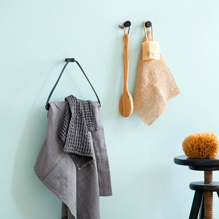 By Wirth Towel Hanger Black 