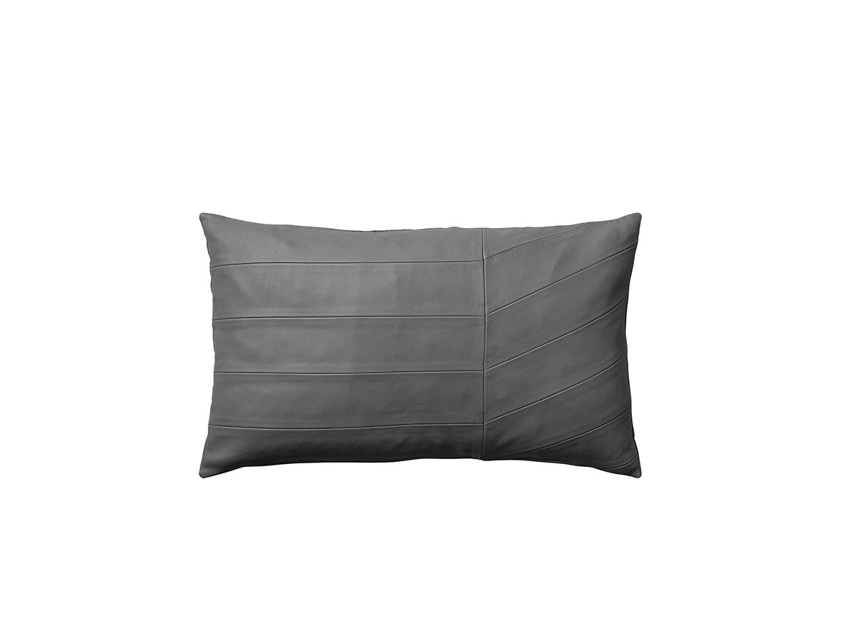 AYTM – Coria Cushion Tumma Harmaa