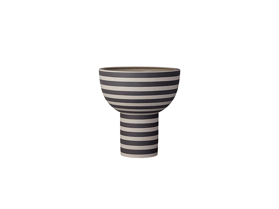 AYTM - Varia Sculptural Vase Essenboom/Zwart