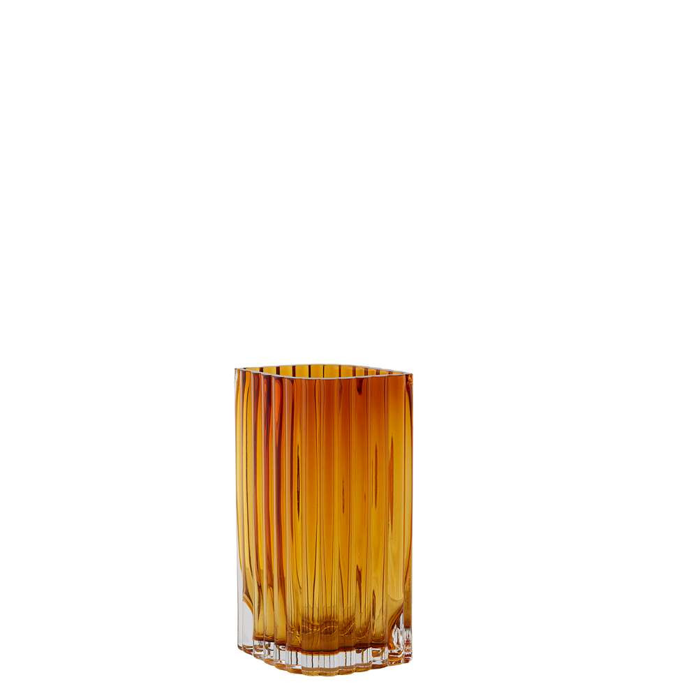 AYTM – Folium Vase H20 Amber