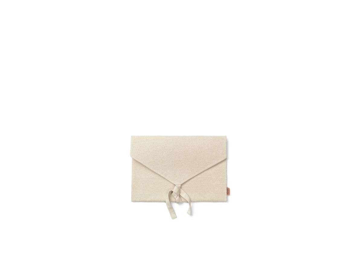 ferm LIVING – Ally Laptop Sleeve Off-White ferm LIVING