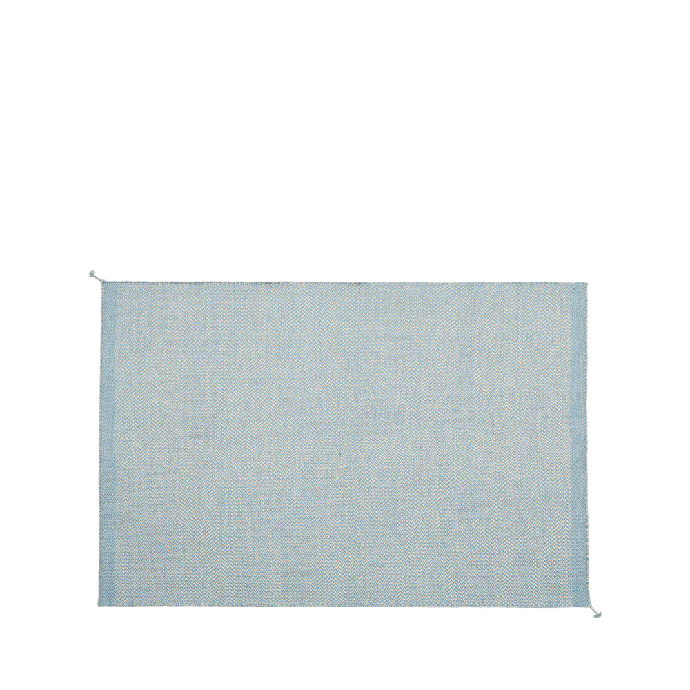 Muuto – Ply Matto rPET 240×170 Vaalean Sininen