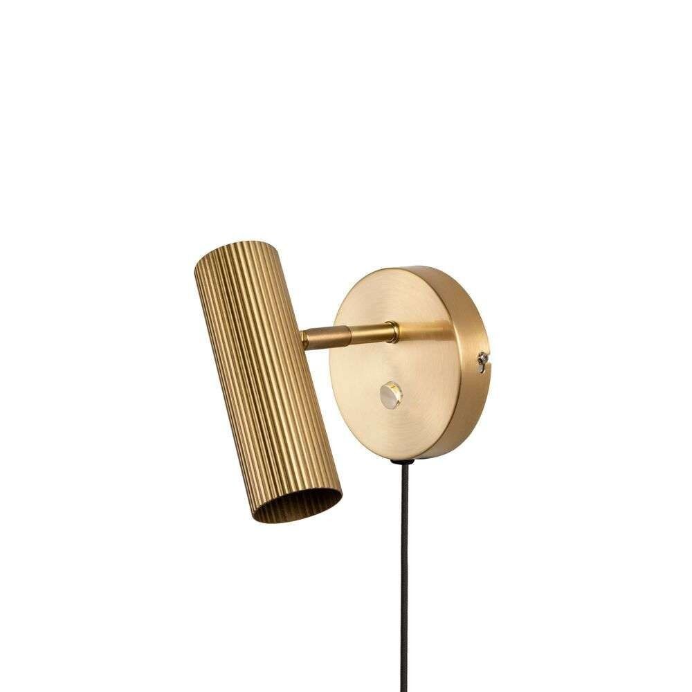 Globen Lighting – Hubble Seinävalaisin Brushed Brass Globen Lighting