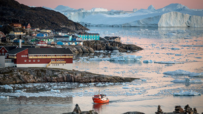 Ilulissat isfjord med Hotel Icefiord og Disko Line båd